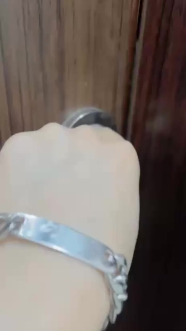 غرفه تركي للبيع غرفه نظيفه ثمان قطع سعر 400 وبيها مجال ***********
