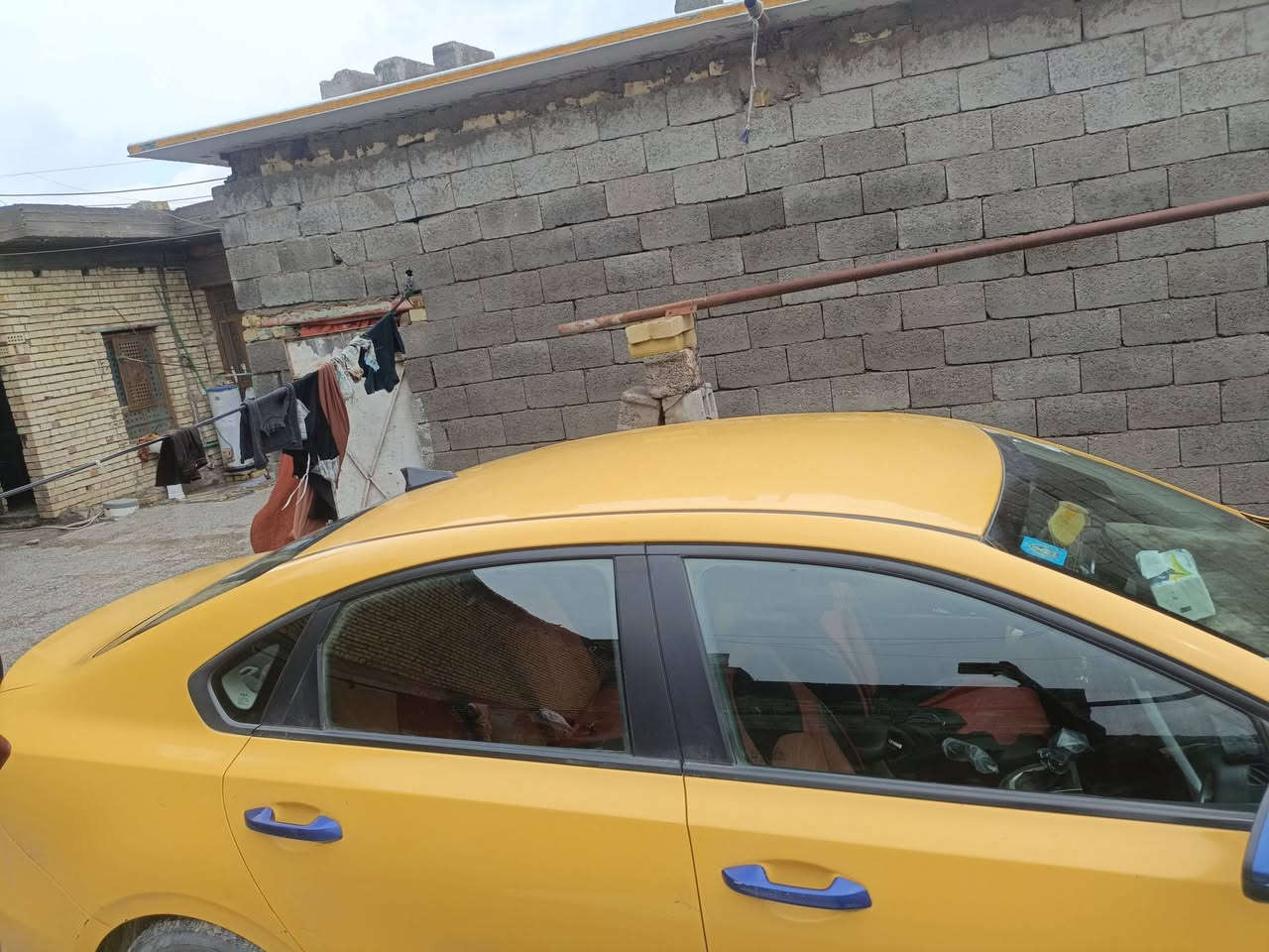 السلام عليكم عين السياره للبيع فورد موديل 22 سياره نظيفه كلش نظيفه ***********/***********
