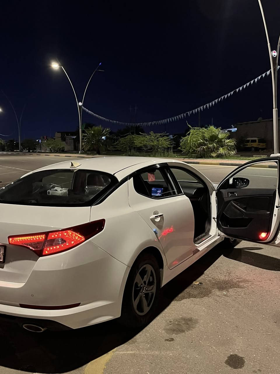 اوبتما k5 كص جنطه موديل 13 اصل فول عده الفتحه بصمه مري شفط تحكم ستيرن مثبت سرعه سياره غاز اصل انسى صرف مكينه وكير بلباكيت سياره جديده كلش تحكمات ستيرن فول كشنات تدفئه تبريد  عتبات ضوئيه ويل كروم اليوم شاده هوه وتخم تاير مكان سياره بصره سعر (55) وبيها مجال قليل ***********
