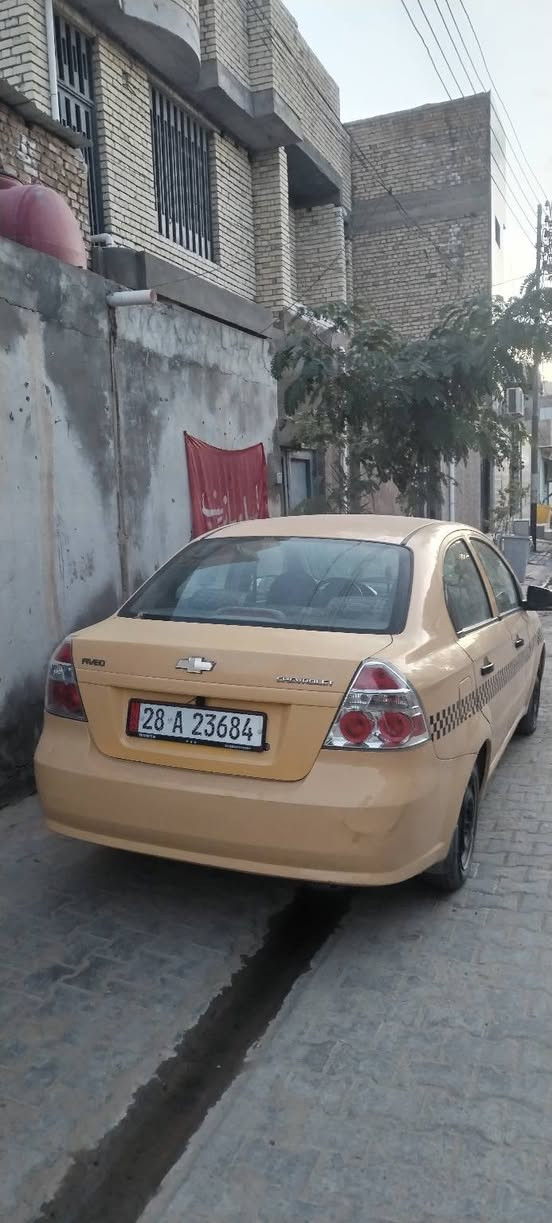 السلام عليكم افيو موديل 10كير مكينه حداديه تخم تاير جاهزه رقم نجف بسمي مصفره من الهيئه  بيه دحجات وصبغ  سياره جاهزه *********** ولسعر50 وبيه مجال
