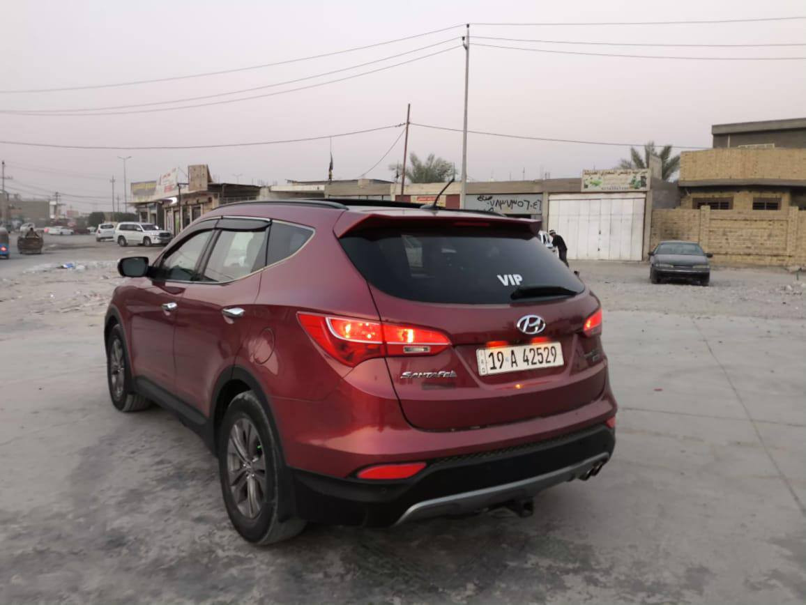 السلام عليكم
للبيع سنتافي 2015 فول مواصفات 1/1 امريكي
مكينه 2.0 تيربو
رقم كربلاء ارقام انكليزي تحويل ثاني يوم سنويه باسمي 2030 نافذه
السعر 135 وبيها مجال 
مكان السياره بابل الحمزه الغربي
هـ ‍***********
