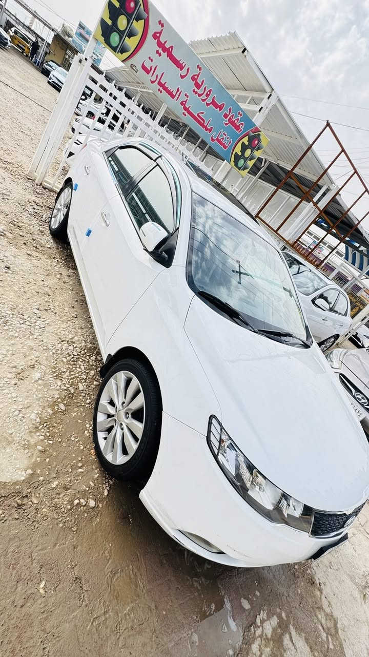 سيراتو 2012 فول مواصفات ماعده البصمه كفاله من الصبغ والتبديل ماعده بارد بل باب رقم أربيل الأماني كير مكينه تبريد بل كارتون ما نقصه شي سعره 106 وبيه مجال بسيط مكاني طويريج 
***********
