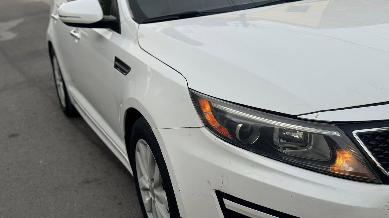 السلام عليكم
كيا اوبتما 2014 شكل 15 
سنوية بسمي 
محرك 2400GDIمفتوح
حادث جاملغ+ بنيد 
الجاملغ مبدل والبنيد نفسة مصلح ومصبوغ
فول مواصفات 
بصمة تشغيل + ابواب
بانروما 
تبريد + تدفئة كشنات
سماعات انفنتي +دمام
لايت ليد
كشنات جلد كهرباء 
انارة محيطية
ثلاجة بالجكمجة 
السيارة على وضع الشركة كلشي بيهة حلو وع ايدي
كل التفاصيل مذكورة + فديو توضيحي + صور الحادث
السعر 118 وبيهة مجال بسيط 
العنوان بغداد حي الخضراء
***********
