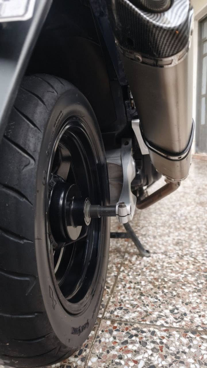 للبيع تيماكس2007 كفاله عامه السعر19وبيه مجال العنوان الدوره ابودشير رقم ***********
