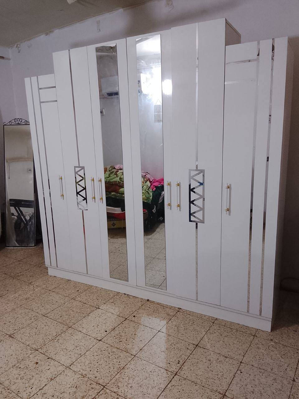 كنتور 6 ابواب تركي للبيع جديد ونظيف جدا وميز ابو المراية جديدات نظيفات مابيهم اي ظرر للبيع بسعر مناسب رجاء رجاء فقط الشراي يراسل


**إذا كنت صاحب هذا الإعلان وتريد حذفه لأي سبب، رجاءا أرسل رسالة إلى الدعم الفني**