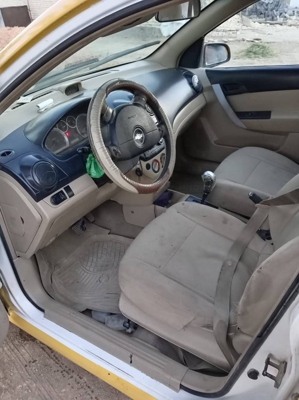 سياره للبيع بكربلاء
موديل 2009.  افيو
خليجي مصبوغه تكسي    ...رقمه بغداد####
سعر 50ورقه بيه مجال 
‏‪***********‬‏
تواصل واتساب 
@إشارة
