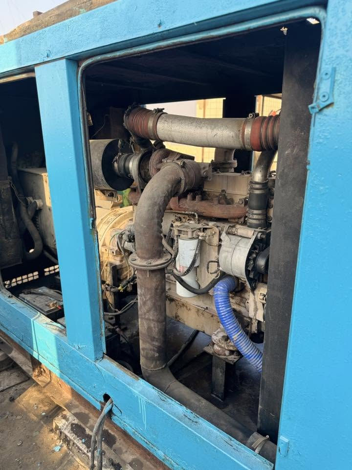 السلام عليكم مولدة كمنز 275kv جاهزة للعمل مابيها اي نقص تشغيل واطفاء اوتو 24 ولف مراوس بمولدة كمنز او بيركنز حجم اقل يعني من 30-40 kv للتواصل ***********
