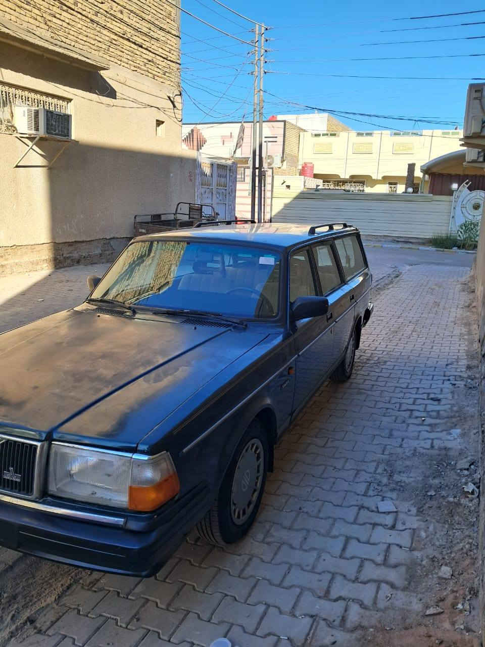 السلام عليكم فالفو حجم 240 سياره معمره تعمیر فول ماعيزه برغي تخم تاير جديد تبريد شغال مكينه كير جديد
*********** سعر 50 بيه مجال
