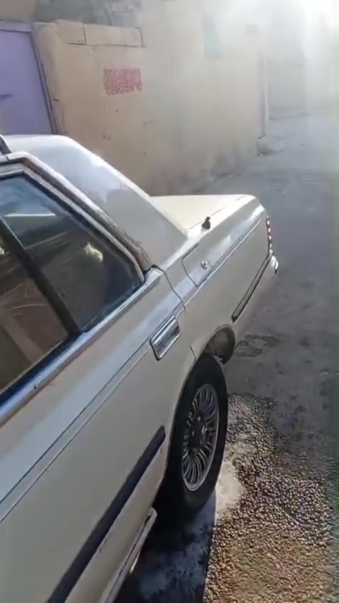 السلام عليكم.. سوبر 82 محركها في في تي محرك وكير خير من الله..تخم تاير والسبير جدد..كهربائيات كلها تشتغل 
فلتر ودهن الكير قبل شهر بدلته باتري جديد..التبريد عوزه كهرباء وصوندة....السعر ٤٥ وبيها مجال.. سنوية بشهر السادس تنتهي..راعيها يمي بالبصرة بالزبير.. والله العظيم..محتاج عملية..رحم والديه لا تكسرون بالسعر


**إذا كنت صاحب هذا الإعلان وتريد حذفه لأي سبب، رجاءا أرسل رسالة إلى الدعم الفني**