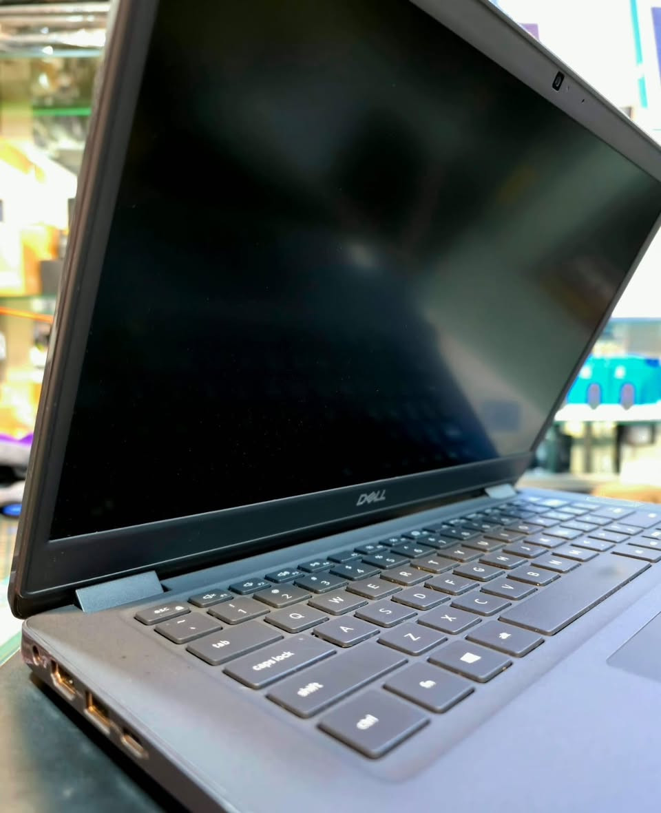 Laptop Dell Latitude E3410
CPU : i5 10th
RAM : 8G
HARD : 256ssd
SCREEN : 14" FHD
GPU : intel
الملحقات : 
شاحنة اصلية + حقيبة و ماوس
العنوان :
 موصل - المجموعة الثقافية ـ قرب نفق الجامعة - مجمع الغانم
للتواصل : 
***********
***********
