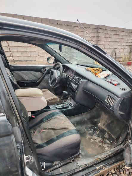 السلام عليكم ورحمة الله وبركاته
فرخ بطة للبيع رقم فحص ابيع كوم حديد 
سيارة حلوة وجاهزة
گير محرك شرط
تايرات جدد
باور مشط استيرن جديد
السعر ١٨ العنوان الشركاط الساحل الأيسر اسديرة وسطى ***********
