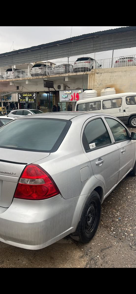 سيارة افيوو موديل 2009
كير عادي محرك 16
خمس قطع بخ بدون دواخل 
هيكل سياره نضيف
سعر 53$ مجال 
مكان سيارة عقرة
رقم تلفون واتساب فايبر 
***********
