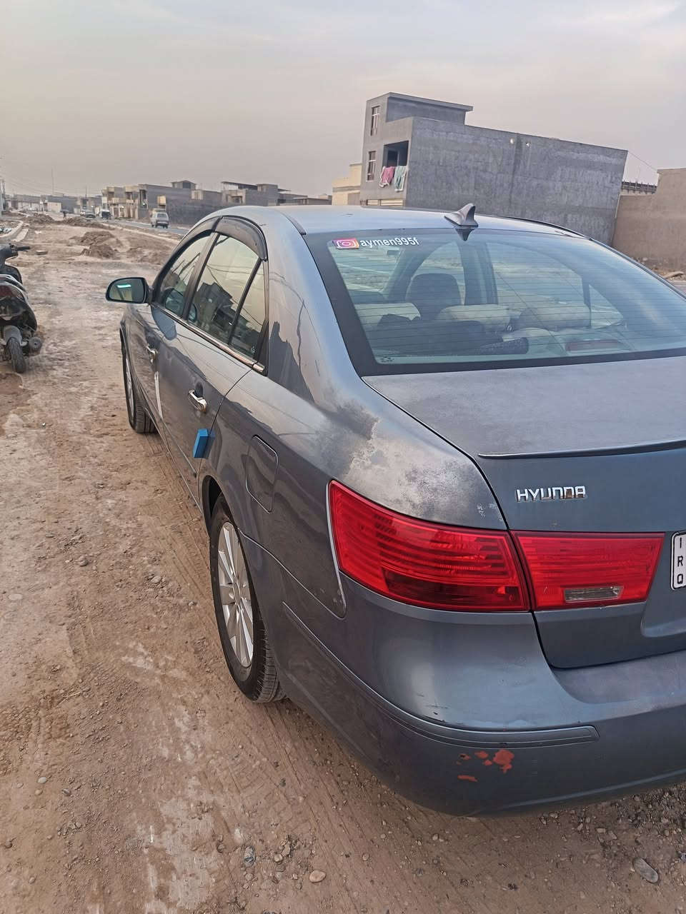 سوناتا امريكي ٢٠٠٩
مكينة ٤ سلندر ٢٤٠٠
رقم بغداد انكليزي
كير مكينة كهربائيات خير من الله 
صدر جديد
تخم تاير جديد
تبريد ثلج
تدفئة خير من الله 
وضعها احلى من الصور 
سيارة جاهزة من كلشي
السعر ١١٥ وبيها مجال بسيط 
***********
