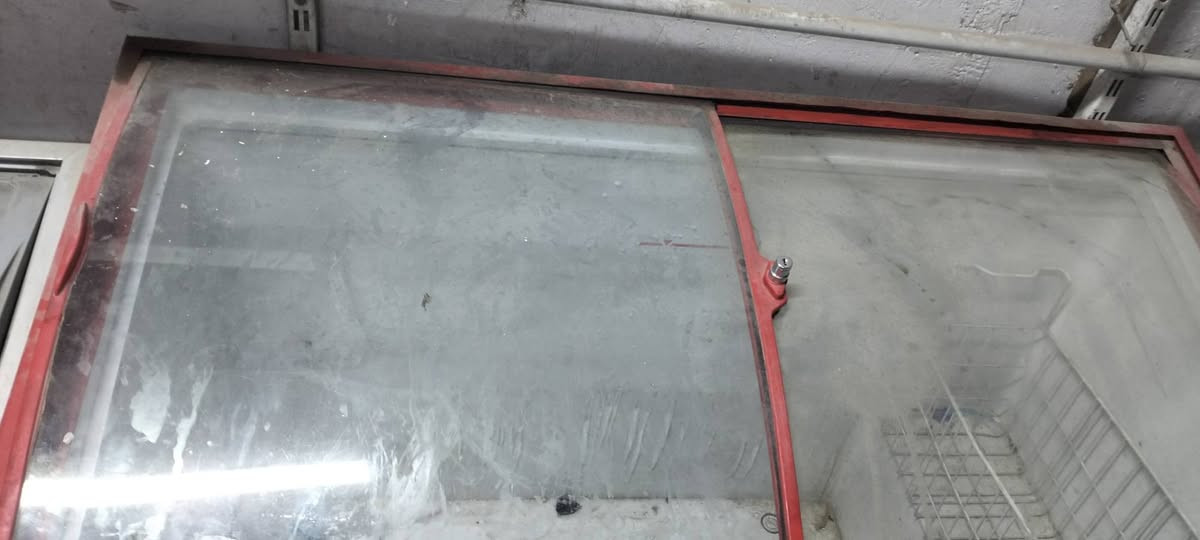 سلام عليكم  ثلاجات للبيع  مال اسوق 
قيم وخذ  بس لاتكسر بل سعر 
***********
