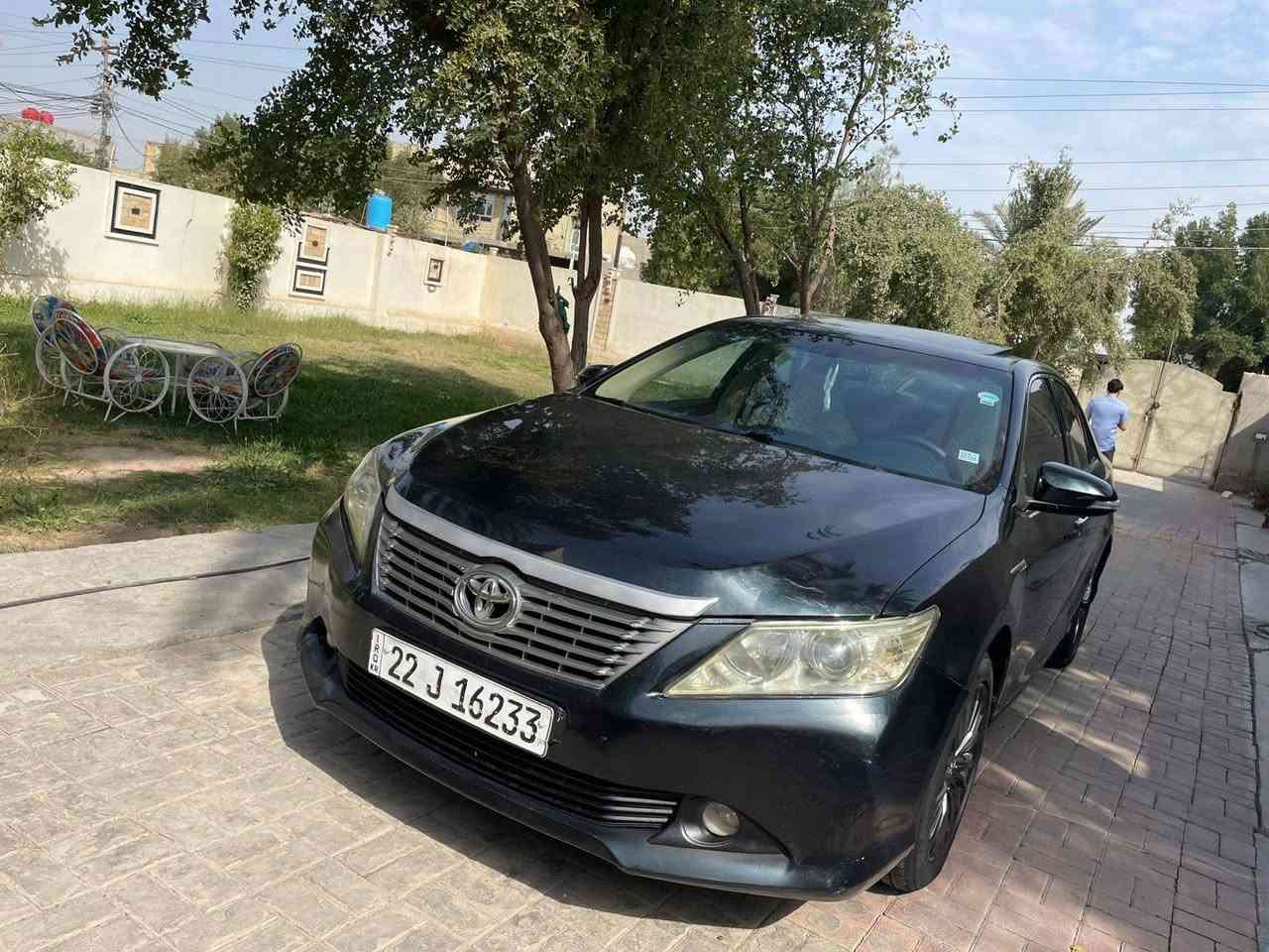 سلام عليكم ورحمة الله وبركاته
عندي تيوتا كامري موديل 2012
خليجيه محرك 2500 4 سلندر
موصفات سياره سلايت طكتين 
كشنات تتفئه وكهرباء تحكم جهتين 
داخل عسلي صاج ملكي اربعه دسك 
سياره عليه ادامه كامله سياره 
تخم تاير جديد اصلي منضومت زينون 
سياره بيه 3 قطع كلير فقط بدون 
دكت جاكوج وبيه جراد بصيط كلش 
فقط مكاني بغداد الدورة اي ستفسار 
الخاص مفتوح او هاذا رقمي 
***********
بيع او مراوس حسب القناعه
