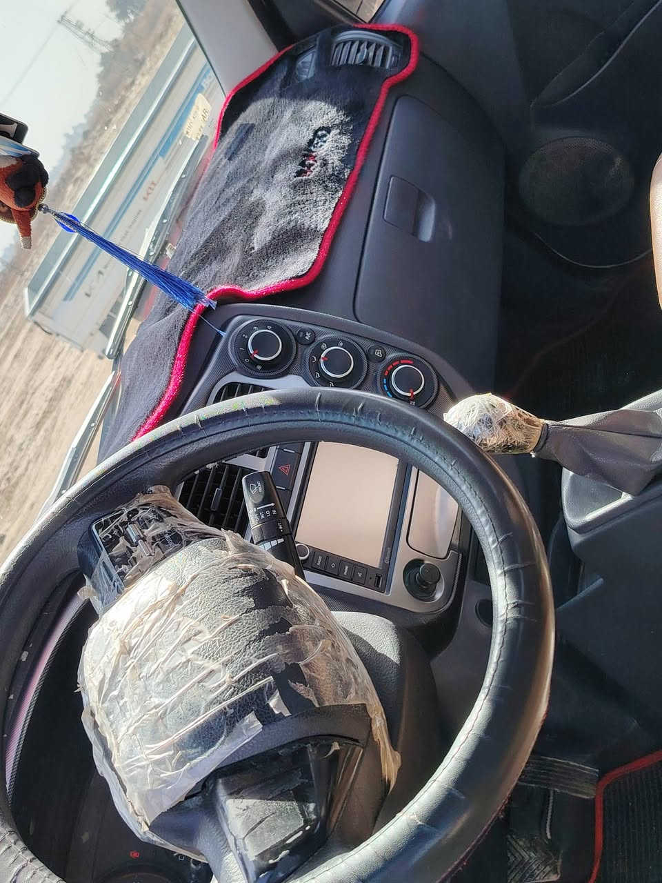 السلام عليكم سياره كيه 2023 كفاله عامه ماشيه 70 رقم بابل مكان الحمزه الغربي الغزالي رجان المو شراي لا خابرني ***********
