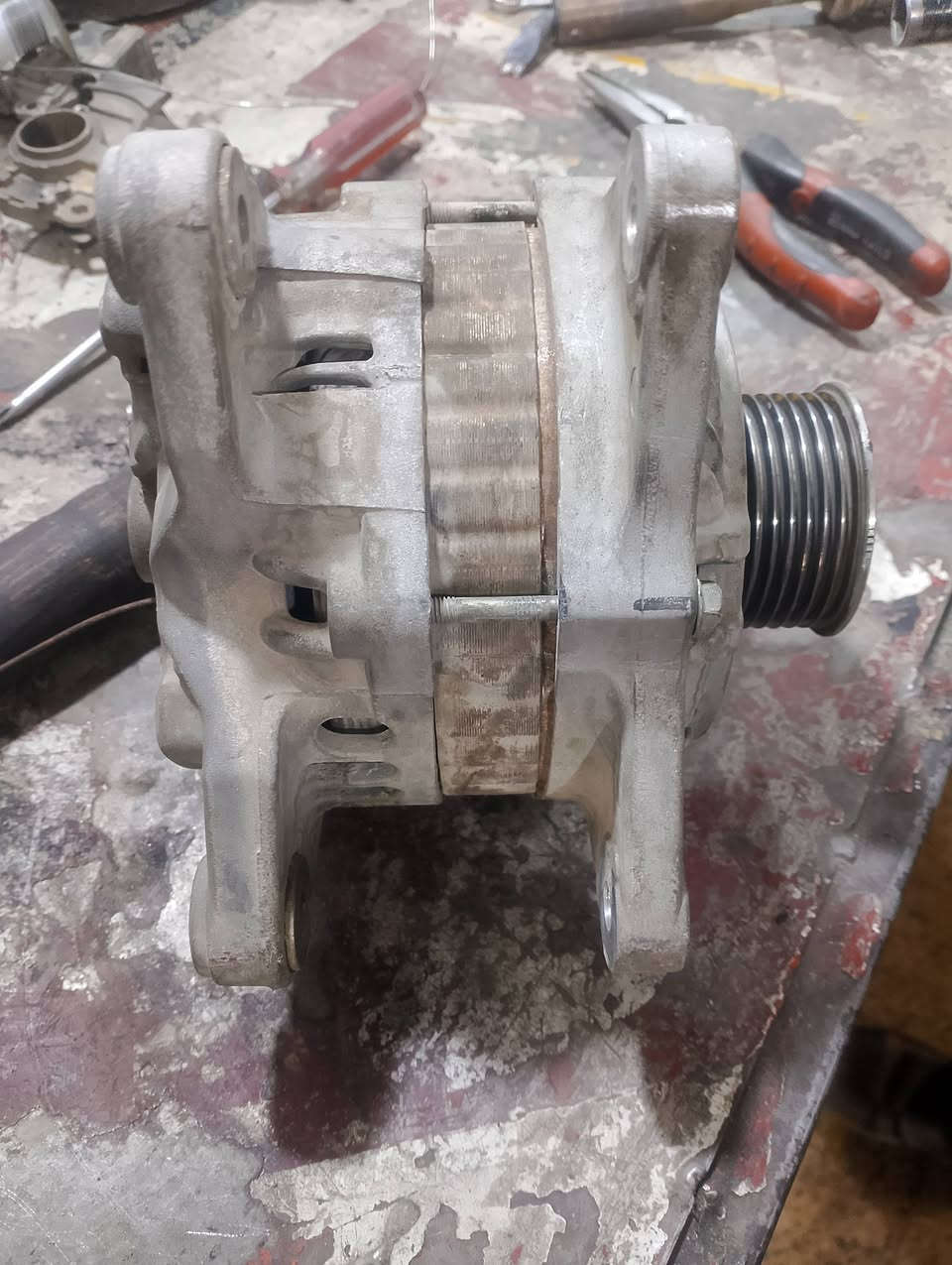 سلام وعليكم عندي هاي داينمو مال سني هندي تشتغل وعلئ فحص مابيه شي سعره 75 الف مكاني بغداد حي جهاد


**إذا كنت صاحب هذا الإعلان وتريد حذفه لأي سبب، رجاءا أرسل رسالة إلى الدعم الفني**