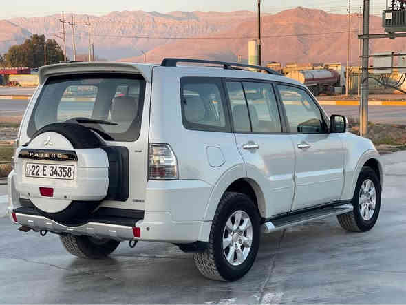 میتسوبۆشی پاجیرۆ ٢٠١٤ خلیجی  فوول فوول

مواسفات سڵاید و  ناو زەرد و دەبڵ ئەكسل و حساس و كامیرە و زینۆن و سماعە گەورە و حبتور تبرید مەركەزی و سێ ڕیز كوشن  و زۆر مواسفاتی تر

مكینە ٣٥٠٠ی مرغوب مواسفات حبتور سیارەكە ڕەقەم یەك جوانە ١٩٠ هەزار كیلۆ متر ڕۆشتووە سنوی نوێیە بەناوی خۆمانە
وە تاقم تایەی لۆك وە گیر و مكینە و هەموو شتێكی بەشەرت

یەك چملغی سكن پەمپە بێ كرانەوە و بێ عادیسە 

سعری 173وەرەقە و كەمێك مجال

*********** رانية
