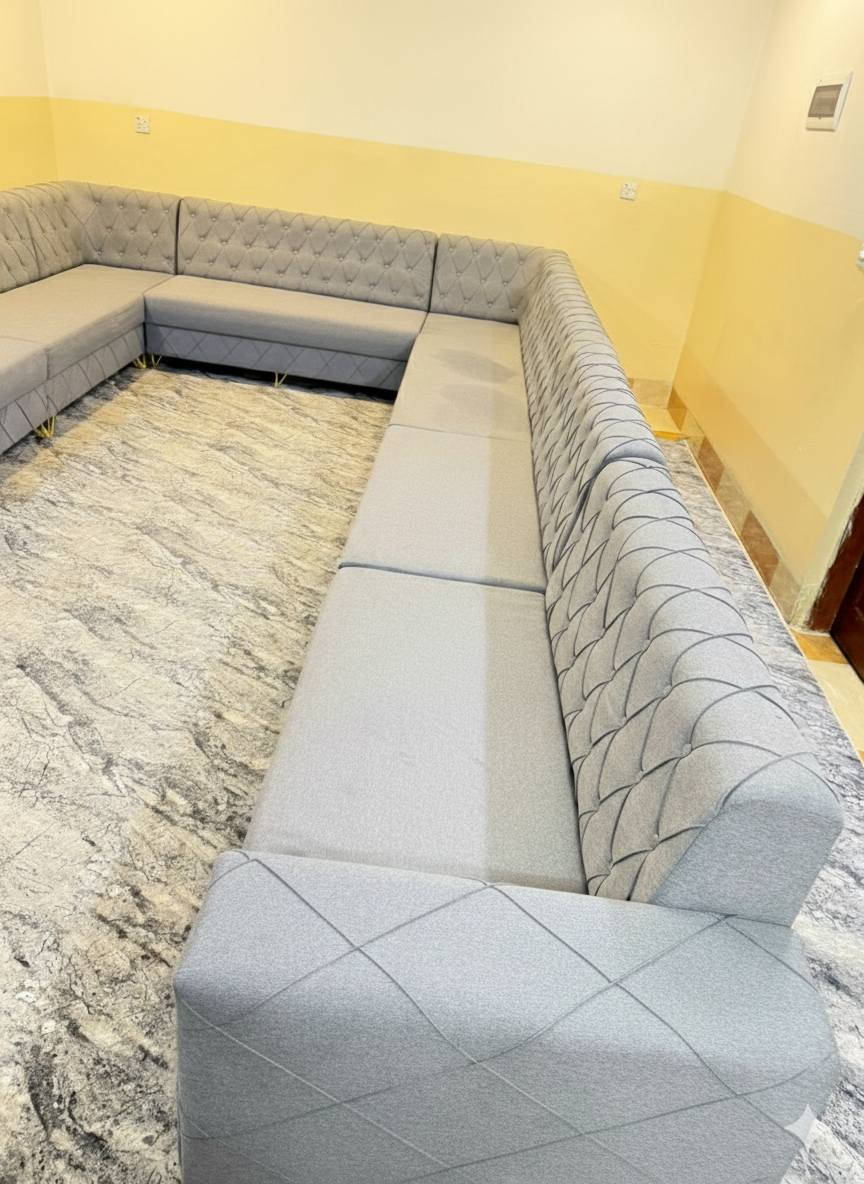 ديوان صنع يد 
قياس /١٠ امتار و٧٠ سم
مقعد / ١٨ 
تاريخ الصنع / سنه
للاستفسار خاص


**إذا كنت صاحب هذا الإعلان وتريد حذفه لأي سبب، رجاءا أرسل رسالة إلى الدعم الفني**