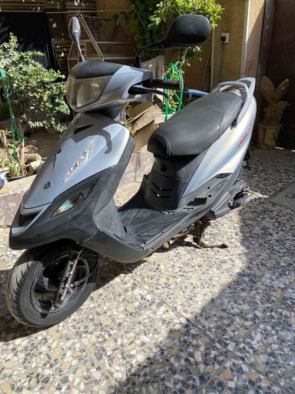 سلام عليكم ماكس 140 الدراجه بلاديه مامفتوحه سلف هندر كهربائيات كلها شغاله السعر 425 وبيها مجال مكاني بغداد شهداء البياع وهاذه رقمي *********** اتصل وتدلل 🪬😉
