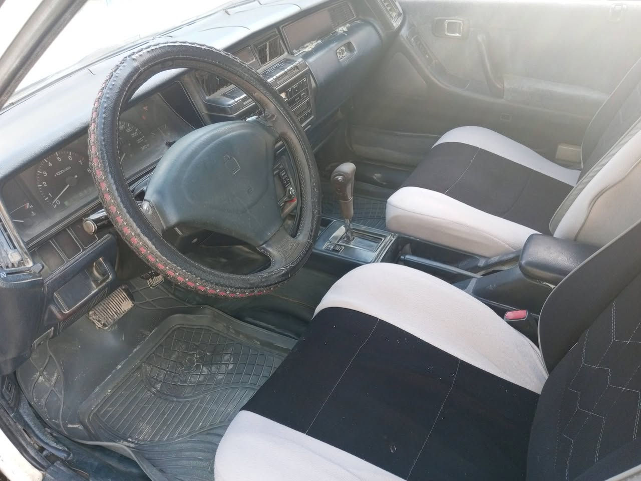 سلام عليكم عندي هاي السياره الارنب للبيع سياره جاهزه نظيفه حيل مكانها السماوه***********
