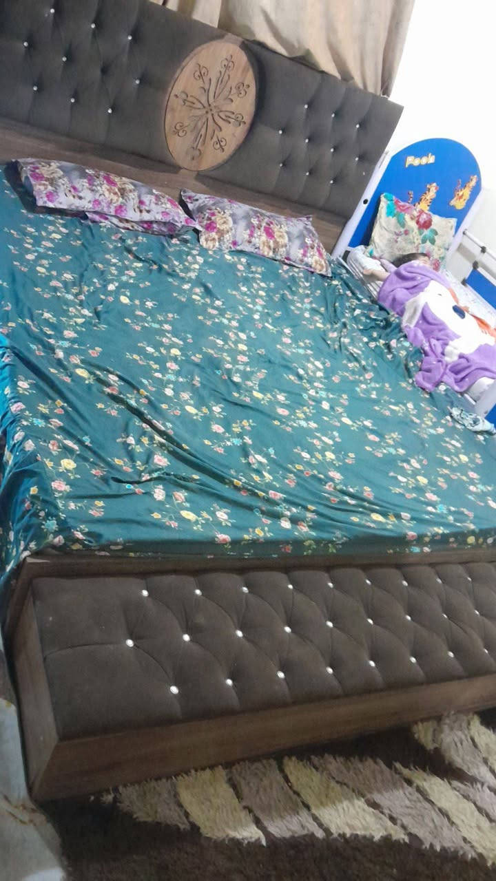 بيع غرفة بدون مندر ٢٥٠ وبيها مجال


**إذا كنت صاحب هذا الإعلان وتريد حذفه لأي سبب، رجاءا أرسل رسالة إلى الدعم الفني**