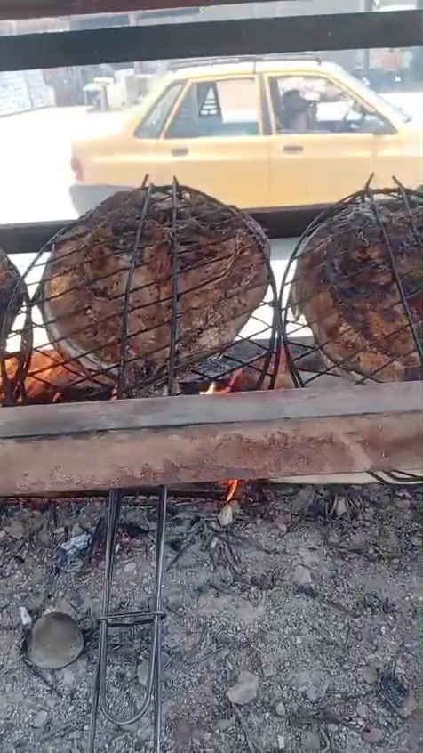 اطلب الآن ***********
عشاق السمك 🐟المسكوف ياب😌
الطعم الاصلي
على طريقة البغدادية 
يوجد سمك حي تازه ٥٥٠٠
تقطيع تقشير مجاني جاهز للقلي بعد شتريدون 
مستعدون للتجهيز المناسبات
 بسمايه 📍 الشارع العام 
يوجد دجاج حي عراقي ٣٥٠٠  ومقطع افخاد صدر اجنحه اكباد فريش، نظافه فوول امانه في الوزن

متوفر دجاج شوي بالتنور العراقي
لحجز خاص أو مراسله الرقم 
***********
