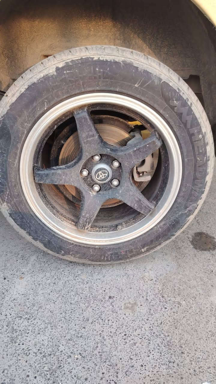 ويل كب مال كورلا حجم 16بدون تايرات ***********
