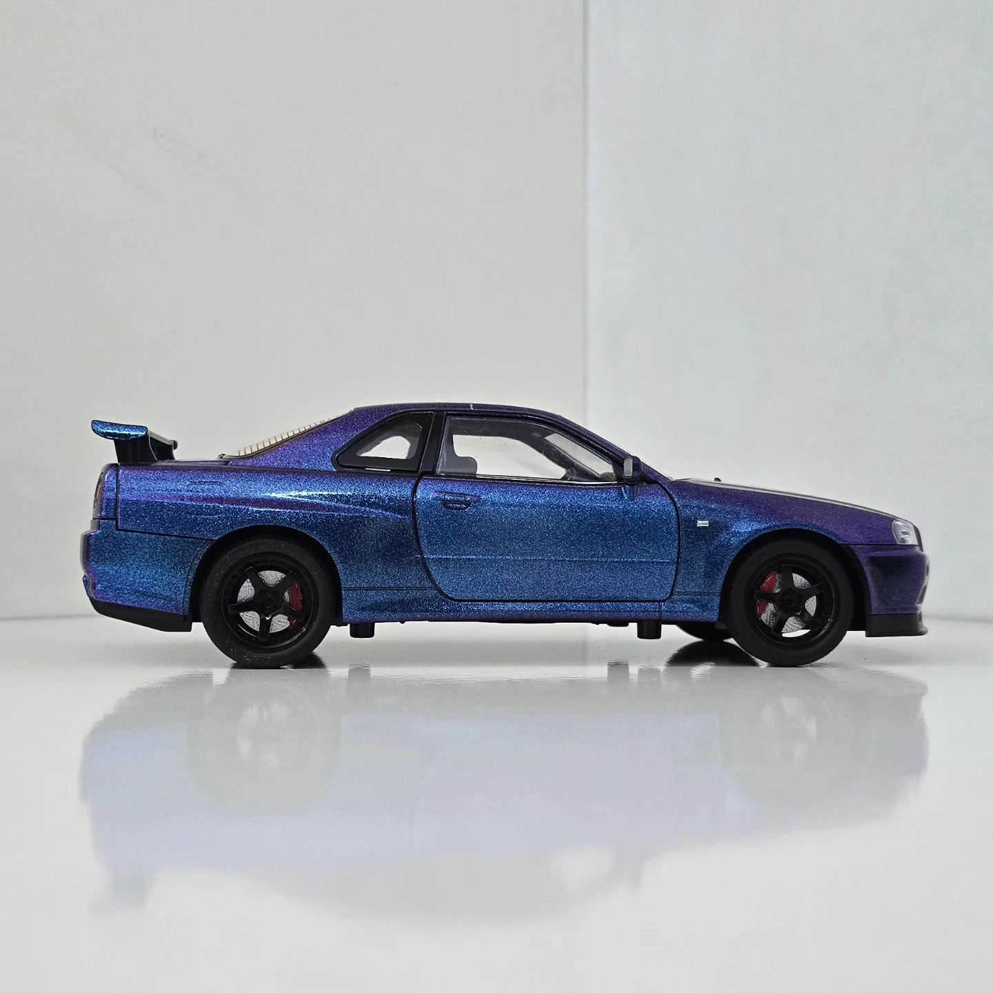 NISSAN GTR R34 2002 🚘
مجسم سيارة حجم 1:24
تفتح كامل أبواب بنيد صندوق
إضاءة + صوت 
السعر : 18 الف 
توصيل متوفر لجميع أنحاء العراق 🇮🇶 📦


**إذا كنت صاحب هذا الإعلان وتريد حذفه لأي سبب، رجاءا أرسل رسالة إلى الدعم الفني**
