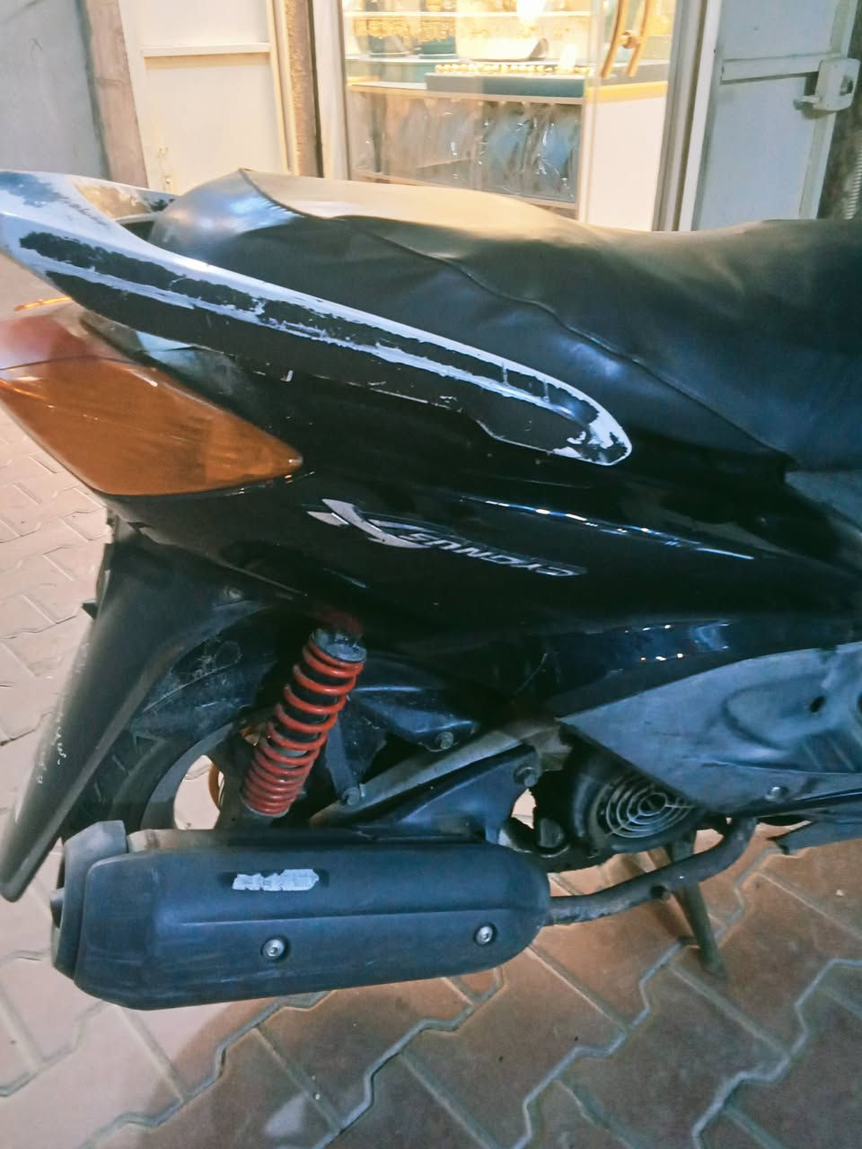 لبيع ياباني
نوزل السعر 550


**إذا كنت صاحب هذا الإعلان وتريد حذفه لأي سبب، رجاءا أرسل رسالة إلى الدعم الفني**