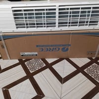 سبالت اكري طن او نص جديد بالكارتون للبيع قطع داخليةفقط  07728420991