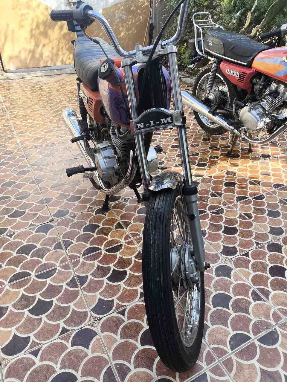 كلك للبيع ب 450 وبيها مجال مكاني رفاعي ***********
