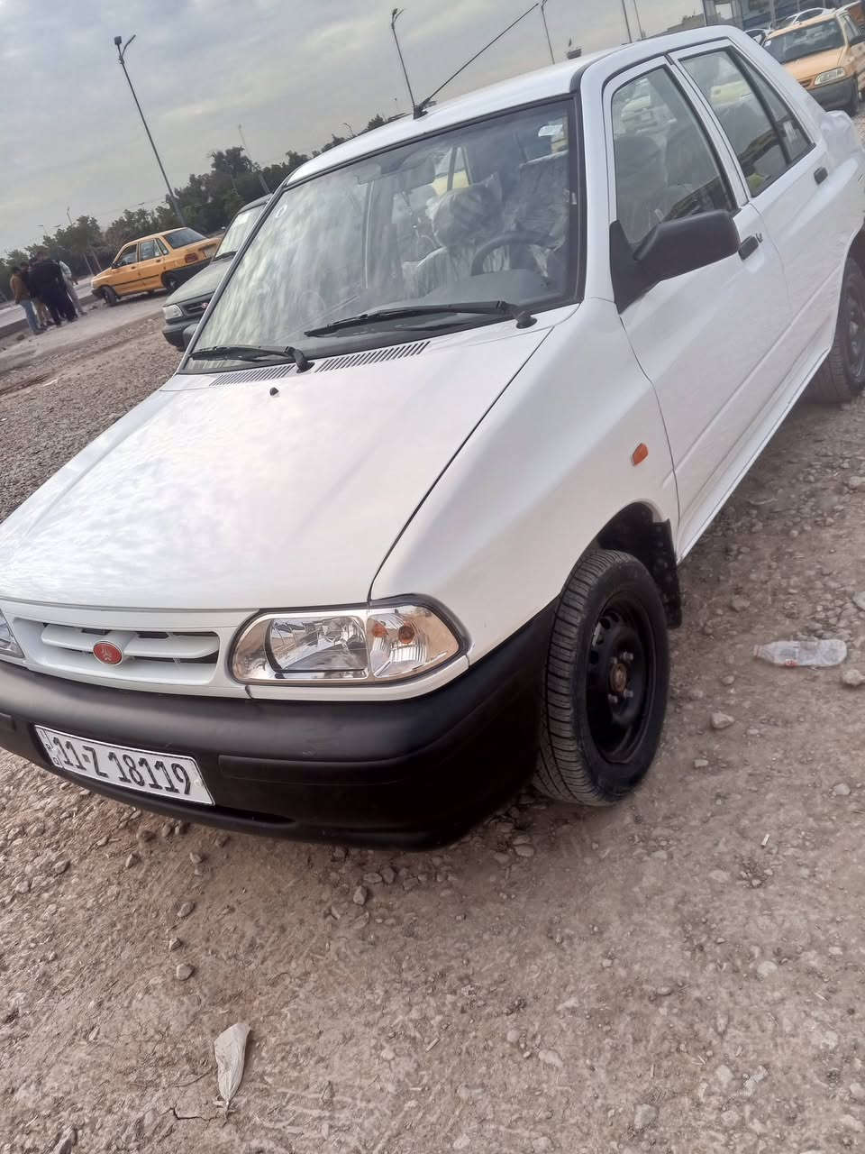 السلام عليكم للبيع سايبا 2025 السياره زيرو ما ماشيه 2600 سعر السياره ب 80 وبيها مجال مكاني بغداد تقاطع النهروان الاستفسار على هذا الرقم ***********
