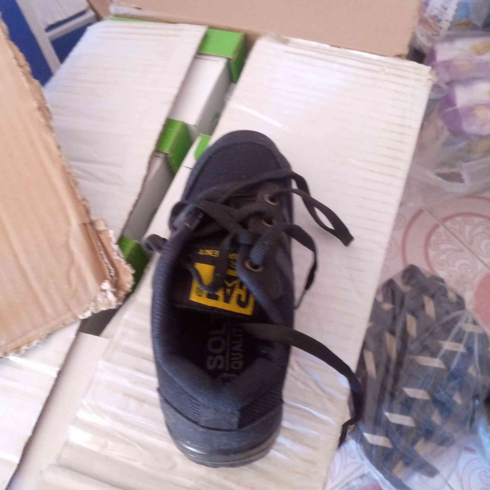 السلام عليكم
تم وصول شحاطات بانواعة تركي عادي +طبي اصلي

احذيه بأنواعه 

شحاطه رجالي ولادي شبابي السعر 3500 

شحاطه  شيمة اصلي 5000 الف 

حذاء شيمة اصلي 5500

شحاطه طبي اصلي دبانه خفيفه السعر 8500 

حذاء عسكري خفيف  8500. 

قدره طبي السعر 6000 الف

الموقع السايدين محلات حمدون المشعان 

البيع نقدآ البيع نقدآ البيع نقدآ


**إذا كنت صاحب هذا الإعلان وتريد حذفه لأي سبب، رجاءا أرسل رسالة إلى الدعم الفني**