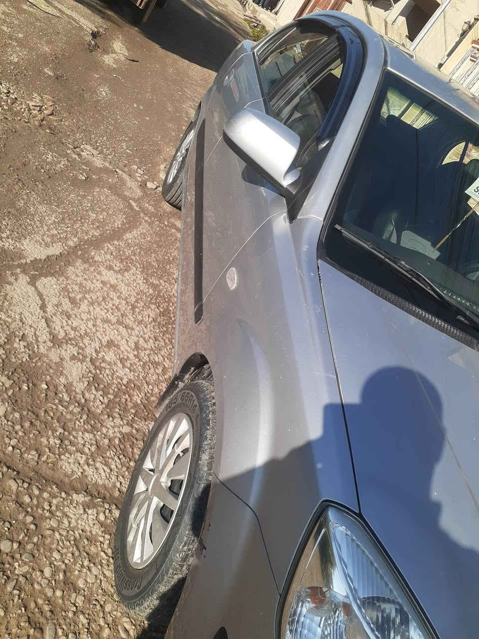 للبيع
كيا بمواصفات برايد موديل ٢٠٠٩ 
الملاحظات
هناك بعض المكانات فيها صبغ  وبعض الأماكن في السيارة فيها تعديل على بارد
الموصفات
تحكمات استيرن
شاشة
كامرة
تدفئة تبريد
طخم أمامي خلفي جديد
أربع تايرات جديدة
كير ومحرك شرط
حجم المحرك ١٦٠٠
رقم نينوى انكليزي
هزة جديدة
شرط التحويل من الشرعي
للإستفسار والتواصل على رقم الهاتف( ***********
(***********)
