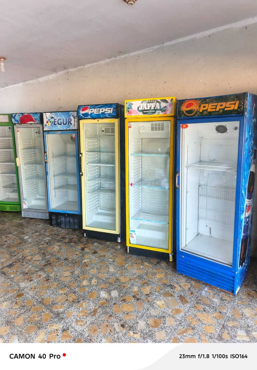 #يابه 
#,ٍسلام #عليكم
برادات للبيع مجموعه عدد مفتوح وسعر مناسب للاستفسار الاتصال على الرقم التالي 
***********
