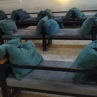 قنفات للبيع عدد 25 قطعه ستعمال 6 أشهر نضيفات كلش القنفه الوحده صايره ع...