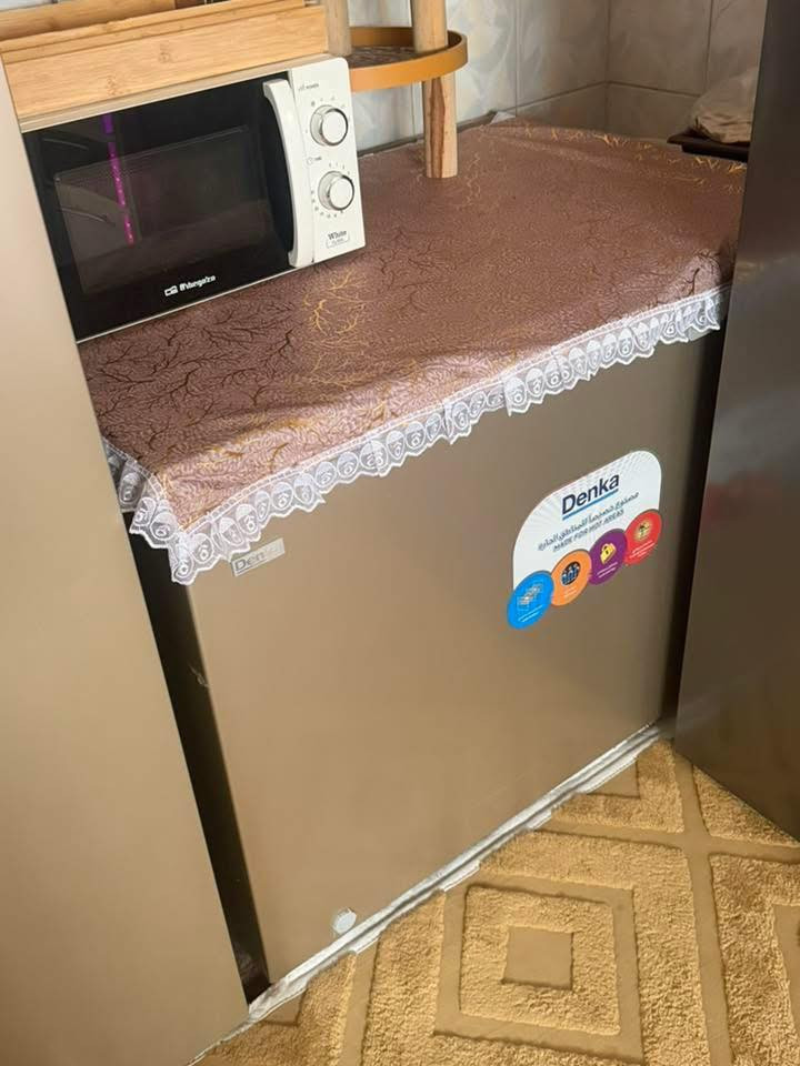 ثلاجه ومجمده جدد استخدام شهرين للبيع قياس المجمده 16والثلاجه 28سبب البيع تغيير الون ماخذيهن مليون وميه اريدهن 850لشراي يدخل خاص كل التفاصيل مكتوبه اقرا المنشور


**إذا كنت صاحب هذا الإعلان وتريد حذفه لأي سبب، رجاءا أرسل رسالة إلى الدعم الفني**