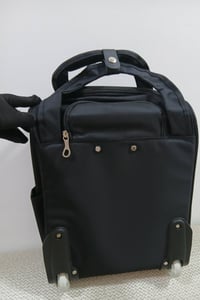 حقيبة جديدة • عدة خانات • خانة بسحاب