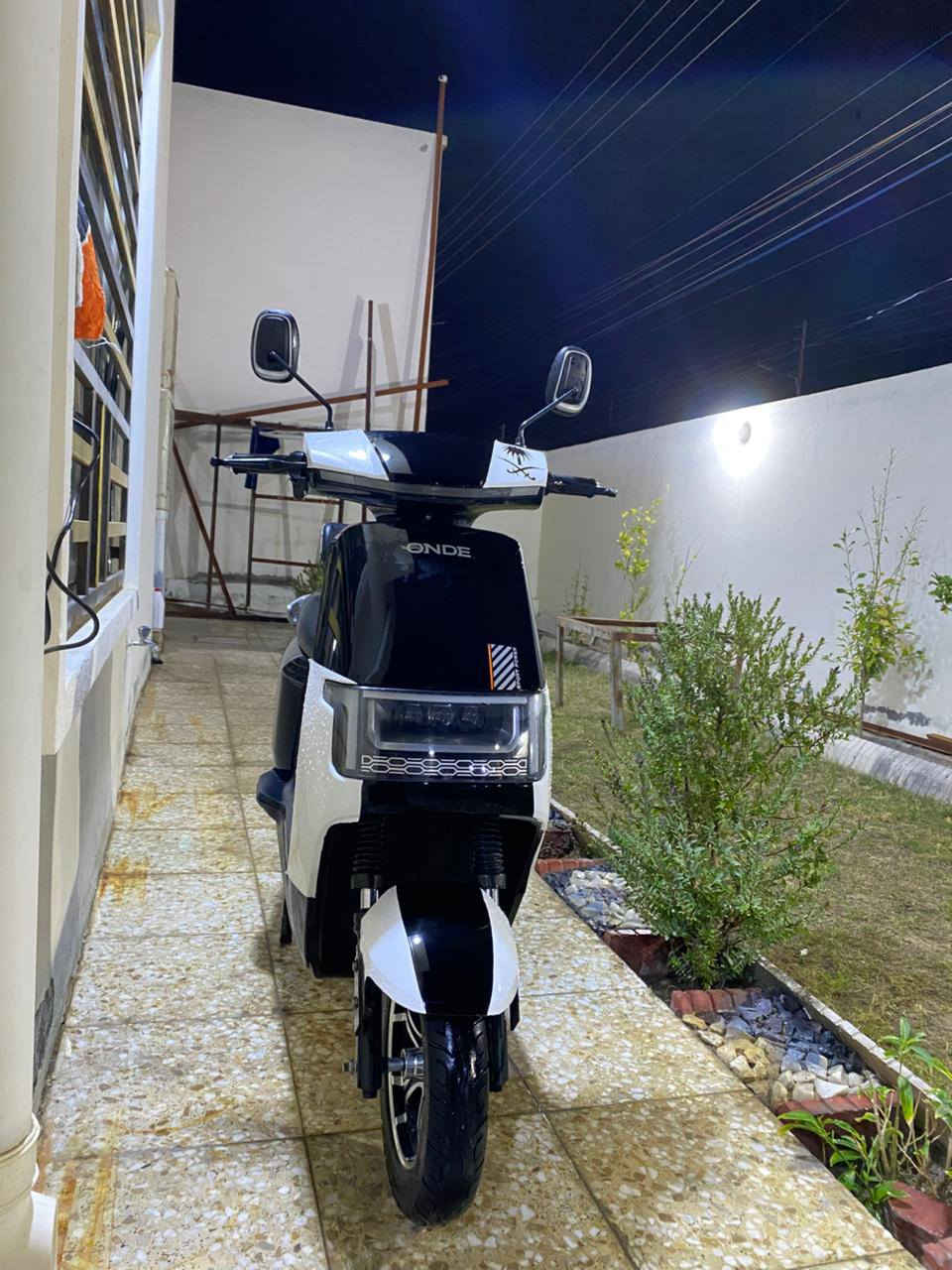 دراجه سكنس شحن 6باتري نص عمر مواصفاته لايت عالي ناصي هورن اشاير يمنه يسره بارك نضام امان  حساس ستاند ذكي السعر 450 او بي مجال قليل الاتصال بل رقم او *********** او راسل عل ماسنجر
