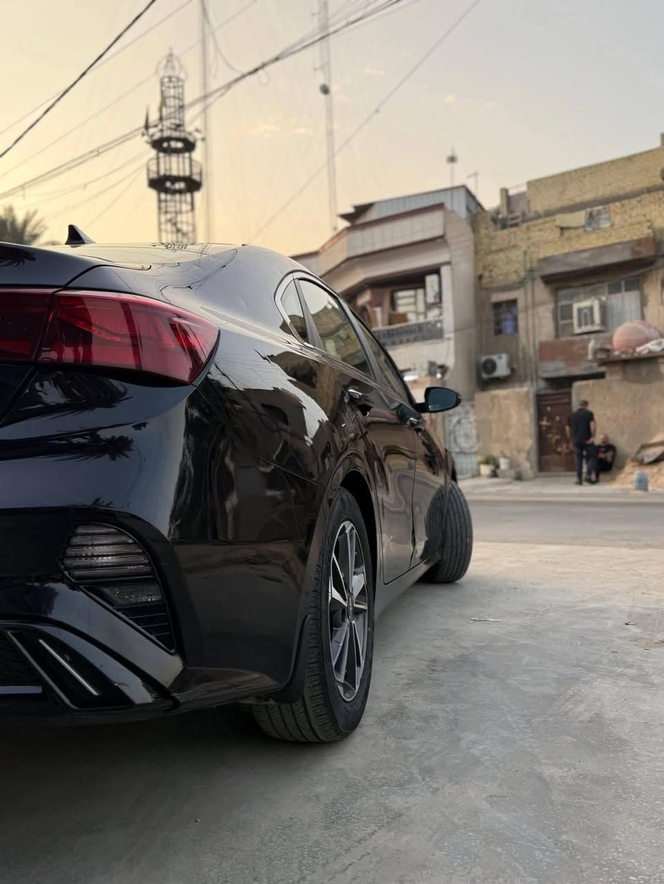 السلام عليكم
كيا فورتي 2023
وارد كندي 
مواصفاتها:
تبريد قطعتين 
فول تحكم ستيرن 
حساسات امامي خلفي 
لايت led
تدفئه ستيرن 
تدفئه كشانات
رادارات جانبيه 
شاشه كبير
محرك 2000دوش 
تحديد مسار 
شحن لاسلكي 
كشانات مخمل ومدوشمه جلد 
ويل 16
رقم بغداد الانكليزي

حادثها جاملغ الايمن مبدل
واثار حالوب بيها 
سعرها(125)وبيها مجال شي بسيط 
للاستفسار{***********}غير متواجد على الفيس 
مكان السياره بغداد

