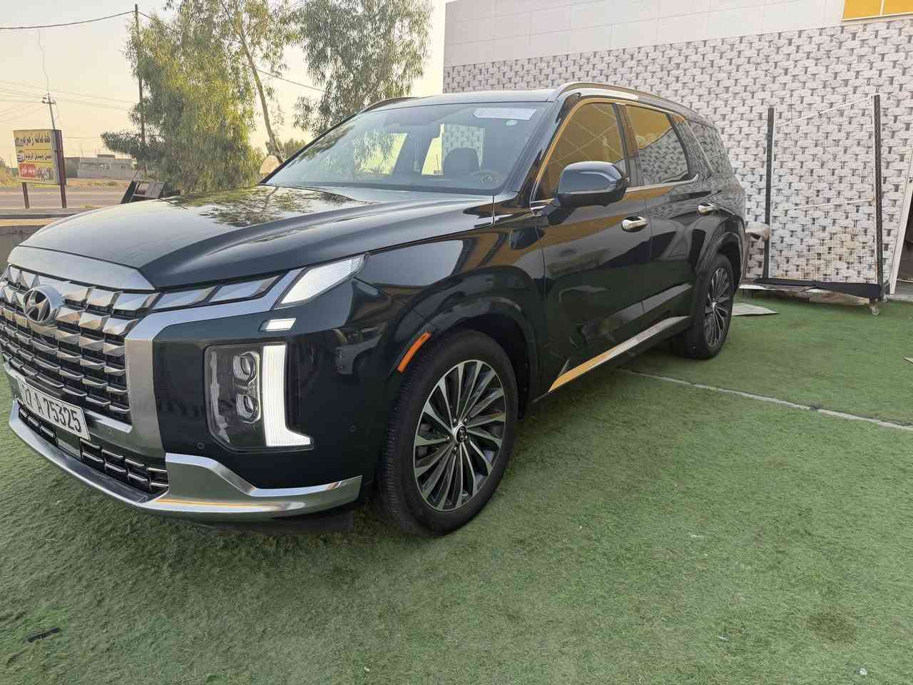 اخوان بلاسايد 2025كلكرافي فول فول 
وارد امريكي  وحادث جدا خفيف  وراح اخلي صور الضرر السياره 
ماشيه 12mi لون السياره اخضر او زيتوني  المييز  بس بلكرافي يجي 
شنو الي يجي على بالك من مواصفات  سياره بيه 
رقم السياره ذي قار بأسمي شهداء 
 وهذا رقمي للتواصل بي واتساب ***********

السياره جديده حيل كامله ومكمله  
للعلم الحجز مال الشهدا 20شهر المتبقى
