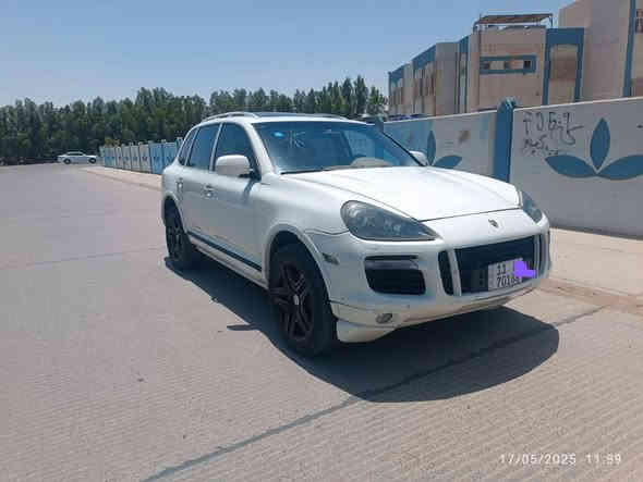 للبيع بورش كايين خليجي موديل ٩ كير محرك مكفولات ٨سلندر حداديه خلفي امامي جديده تخم تاير جديد كهربائيات شغاله تبريد شغال السياره جاهزه من كلشي فول مواصفات بيه صبغ باب عكس السائق الخلفي  مكاني بغداد او مراوس يراسلني ونتفق وسهله
السعر ١١٠ مع المجال 

***********
