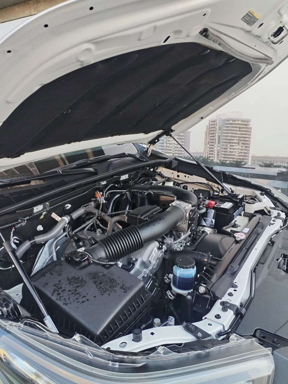 السلام عليكم بيكم افنجر 25 سعودي 
ماشيه 14الف رقم شمالي تحويل مباشر
سياره فول جكات بنيد مدوشمه جاهزة سيارة
خير من الله مكان سيارة بغداد غزاليه 
***********
