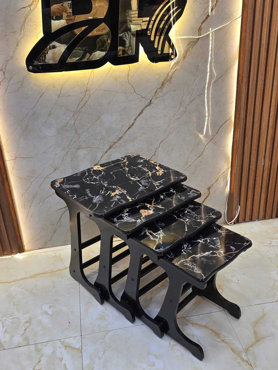 مسابقه اليوم  
علق وشارك المنشور واخذ هديه مقدمه من مجمع انوار الهدى  تخفيضات  بمناسبه السنه الجديده  تصل من ١٠. الى #٢٠ بالمئه  على جميع البضاعه  للإستفسار واتساب*********** او ***********او مراسله الصفحة
