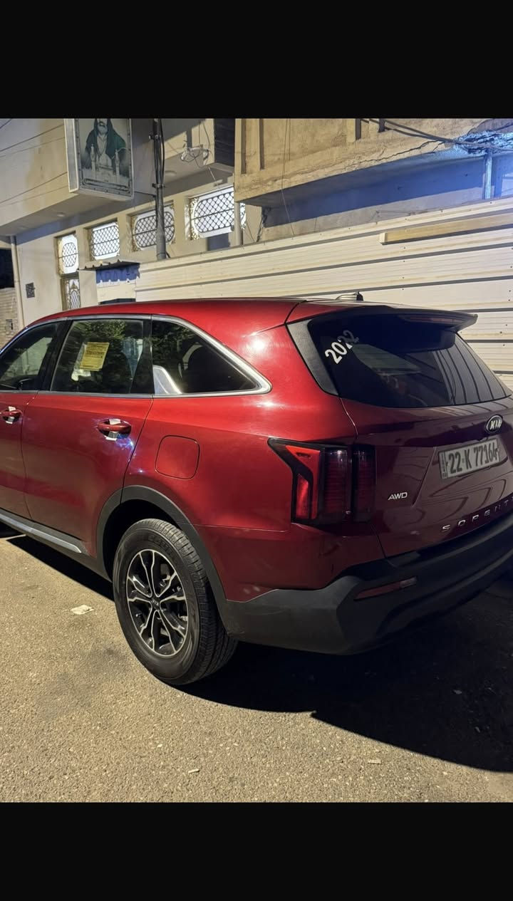 سلام عليكم 
سياره سورنتو لبيع 
مديل 2021
محرك كير حداده تايرات كفاله اسبير شركه ما نازل 
سياره بيها ربع باب سايق 
ب امريكا مع التقرير

مواصفات 

1_ تحكم ستيرن 
2_انضمه قياده 
3_ رادار 
4_كامره خلفيه 
5_ تبريد امامي وخلفي 
6_ سبعه راكب 
7_ محرك 2500 Gdi
8_  مواصفات قيادت سياره 
9_سياره ماشيه 38 سياره جديده معنه كلمه 
10 _فور ويل 
11_اشاير بالمري 
ملاحظة - 
1-جاملغ الخلفي بي بارد كلش قليل
2- ربع باب لروة بي بارد كلش قليل
رقم أربيل انكليزي سنويه لـ 28 
 (SPDRT) ( SMAPT) ( COMFORT) 
 ( ECO) ( SNOW) 
وبعد اكو هواي مواصفات من تجي 
تشوف سياره  
السعر 210 وبيها مجال بسيط
مكان سياره البصره الجمهوريه 
رقم الهاتف ***********
