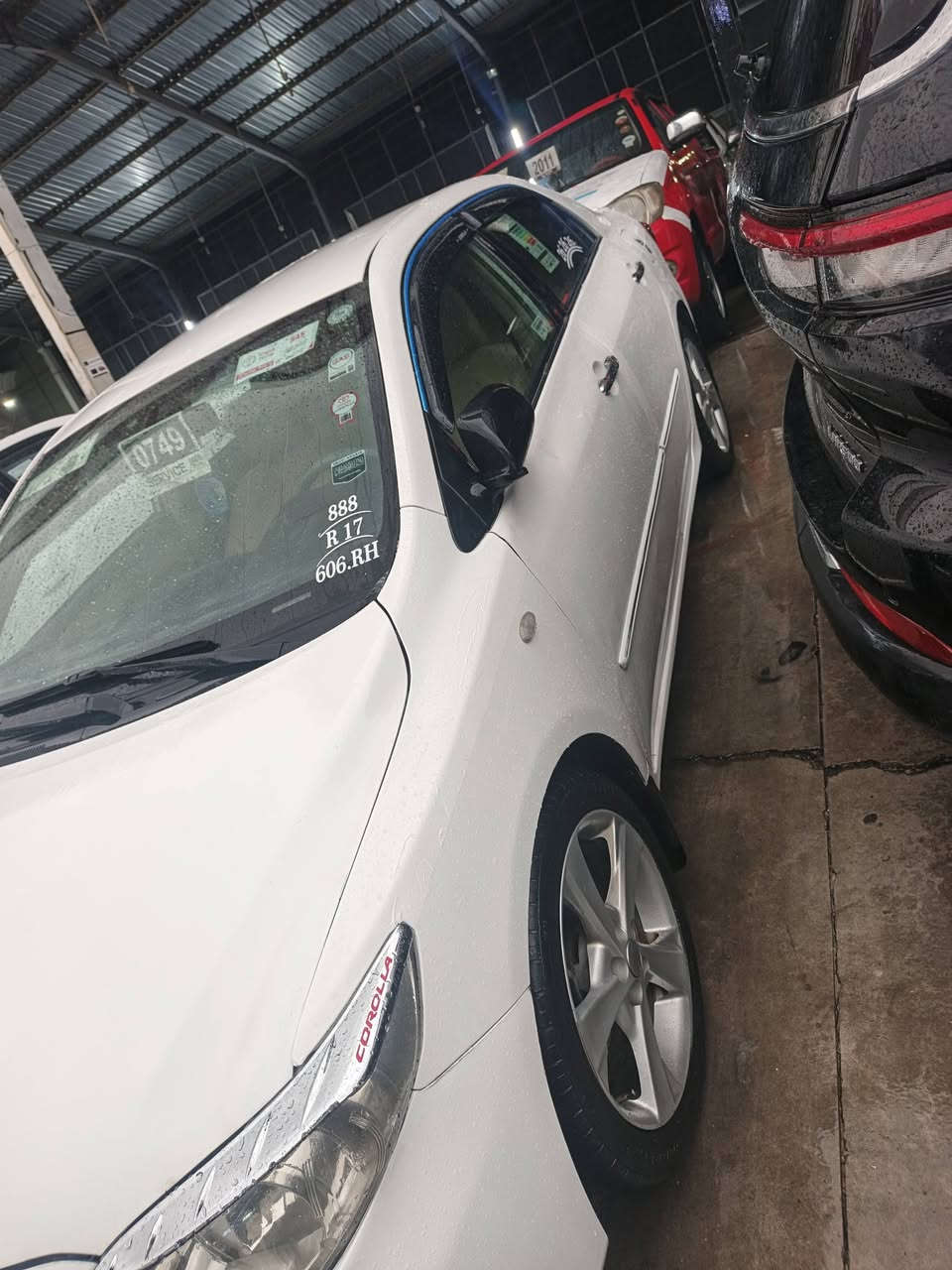 السلام عليكم...
كورلا 2008خليجي محدثة بكامل 2013 رقم دهوك
شرط التحويل والغرامات 

✅محرك1800/شرط لاتبخير ولاتنقيص 
✅كير اتوماتيك بدون اي عيب مال بيت
داخل لونين شاشه تاب مع دوشمة بكامل  
اربعه 4️⃣ دسك
 ✅سياره جديده شرط برغي ما ناقصها 💯➡️Ⓜ️
🔴سياره ٤ قطع رش فقط بدون دواخل 
تايرات 4️⃣ جديدة 🆕 
صدر امامي خلفي كله جديد 
السعر ١١٠ وبيها مجال عليها غرامه ٥ ورقات ينزل من سعر او حسب التفاق 
المكان ديالى المقدادية
الهاتف ***********
