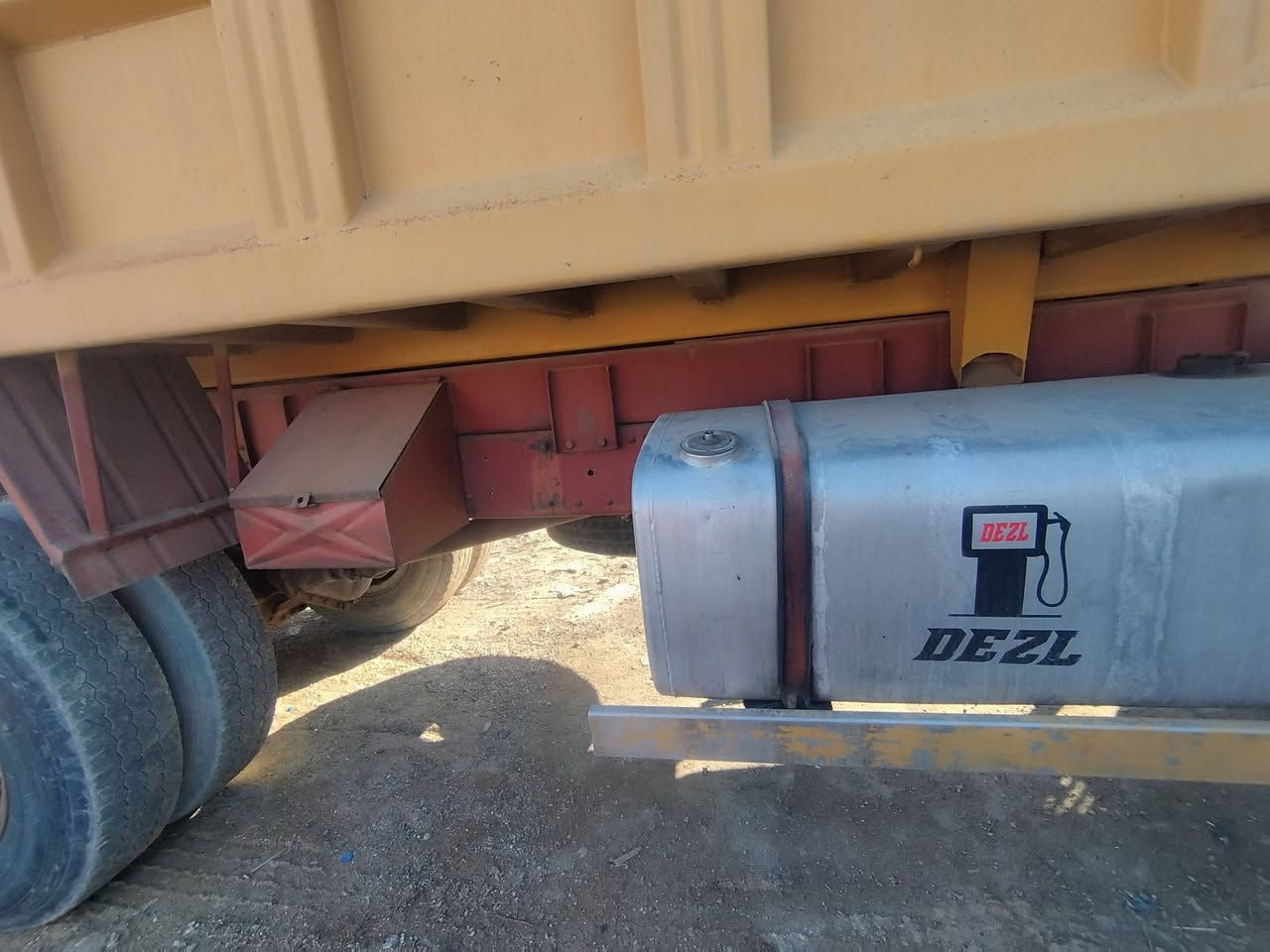 قجمه الابيع مديل 82 سنويه 31 رقم الهاتف  ***********
