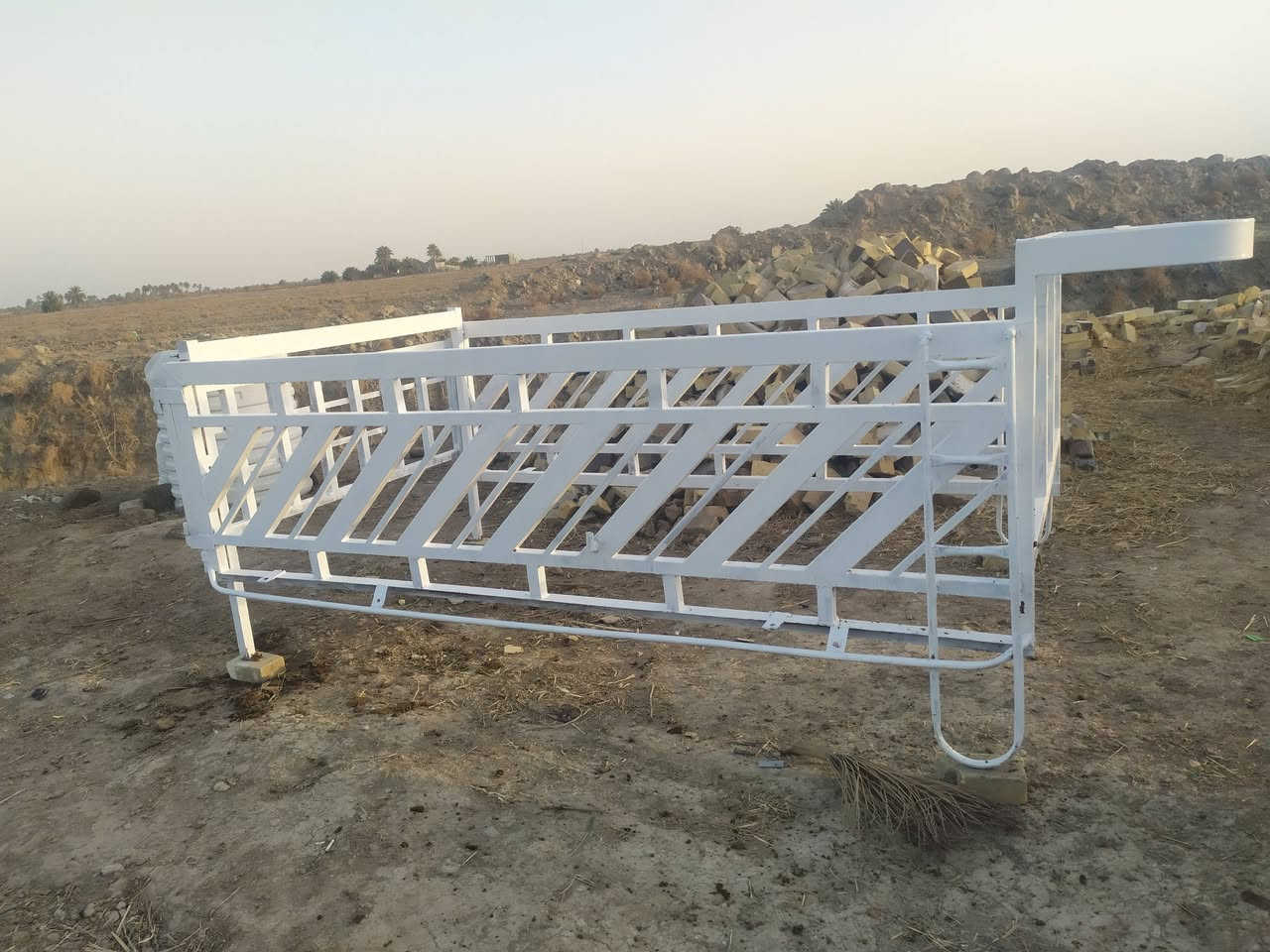 للبيع محجر كيه حمل (بومه) المكان بابل القاسم 
السعر 275الف لاستفسار  ***********
