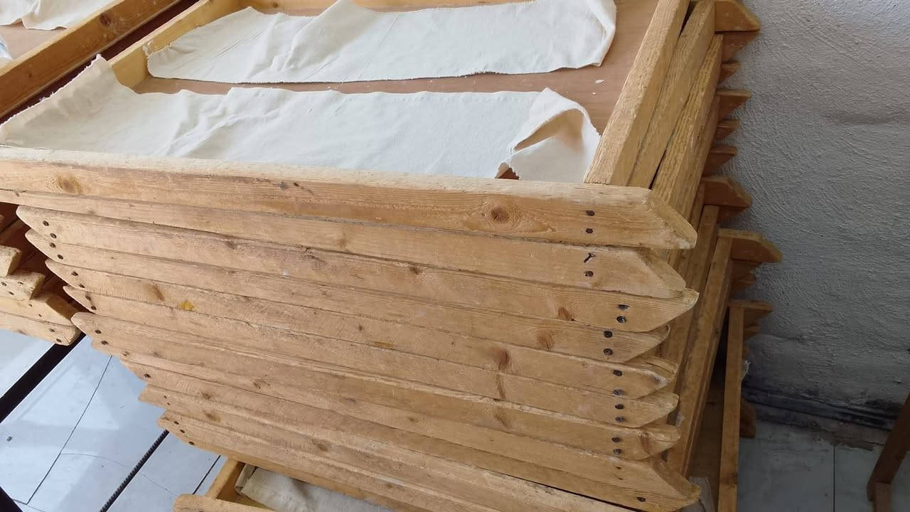 فرن طبقي مال صمون حجري للبيع بغداد مع عجانة و36طاولي ابيع شلع الفرن مشعلين مشعل فوق ومشعل جوه للتواصل واتساب***********
